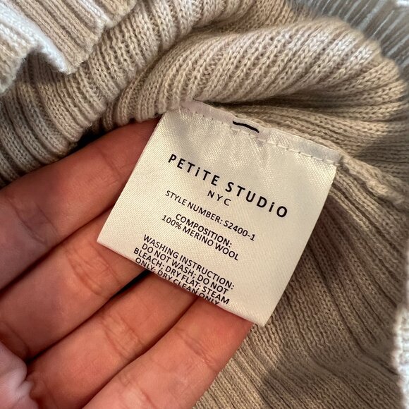 NWOT 100% merino wool light grey sweater from Petite Studio NYC XS X-small - Picture 7 of 8